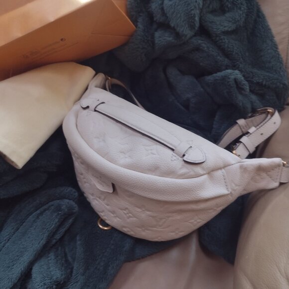 Louis Vuitton EMPRIENTE BUMBAG Créme Monogram Waist Crossbody 🤍 - Picture 9 of 16